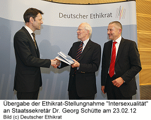 Übergabe der Ethikrat-Stellungnahme zur "Intersexualität"